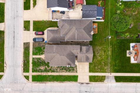 5900 West 90th Street Oak Lawn IL 60453