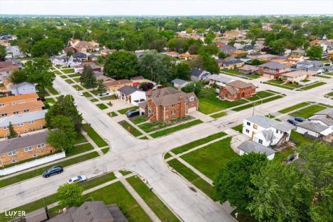 5900 West 90th Street Oak Lawn IL 60453