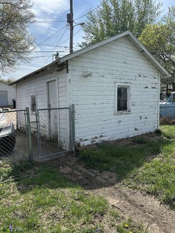 3113 9 1/2 Street Rock Island IL 61201