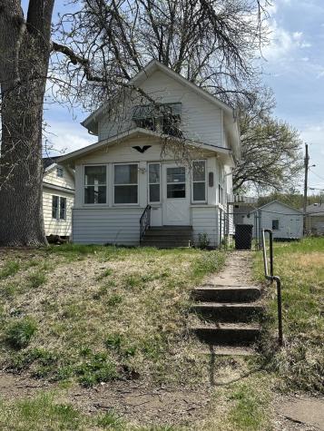 3113 9 1/2 Street Rock Island IL 61201
