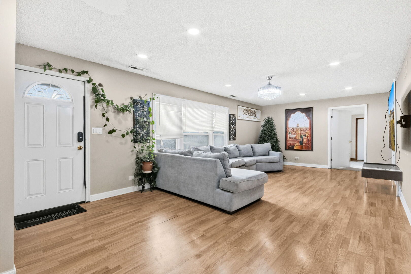 100 Pratt Boulevard Roselle IL 60172