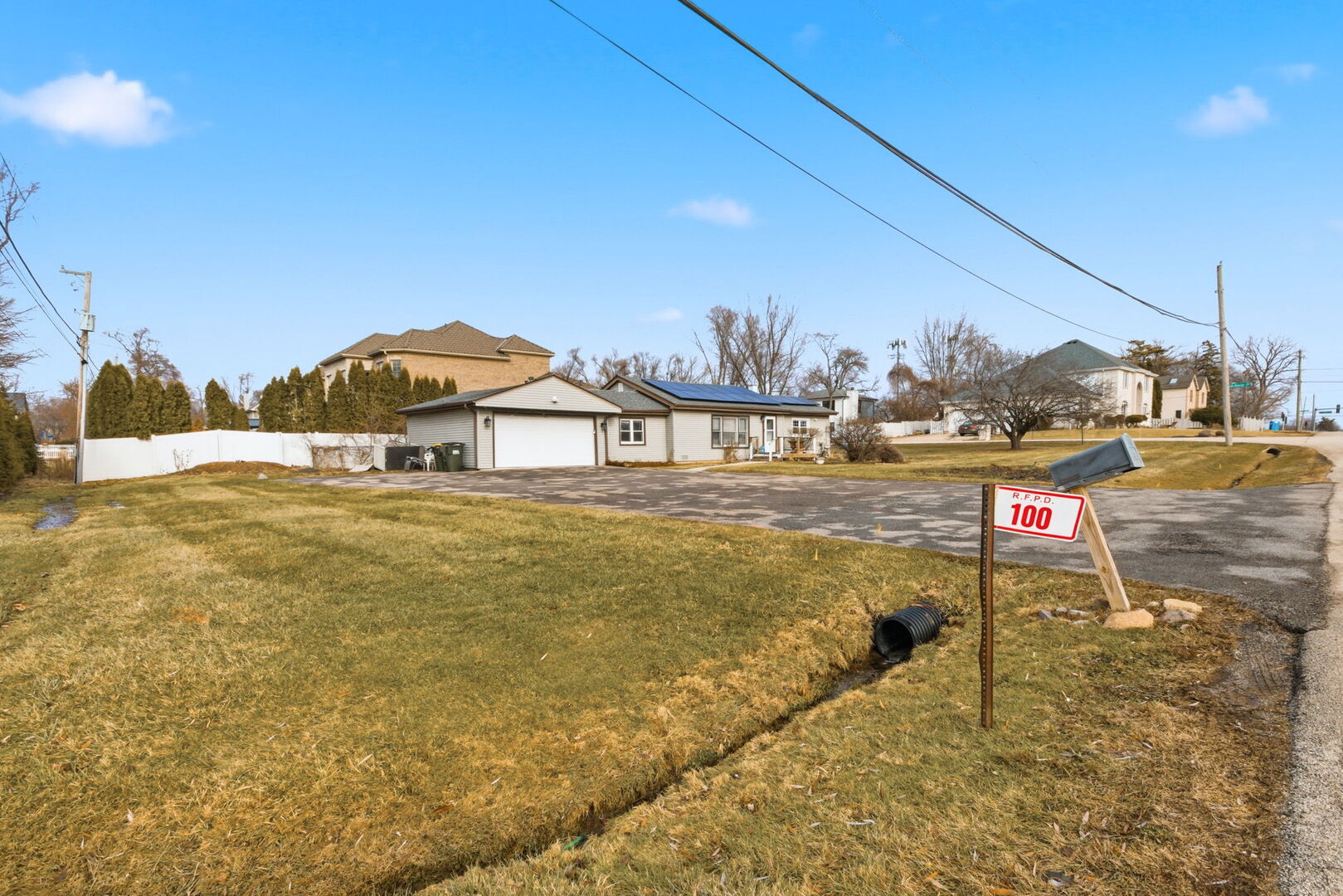 100 Pratt Boulevard Roselle IL 60172