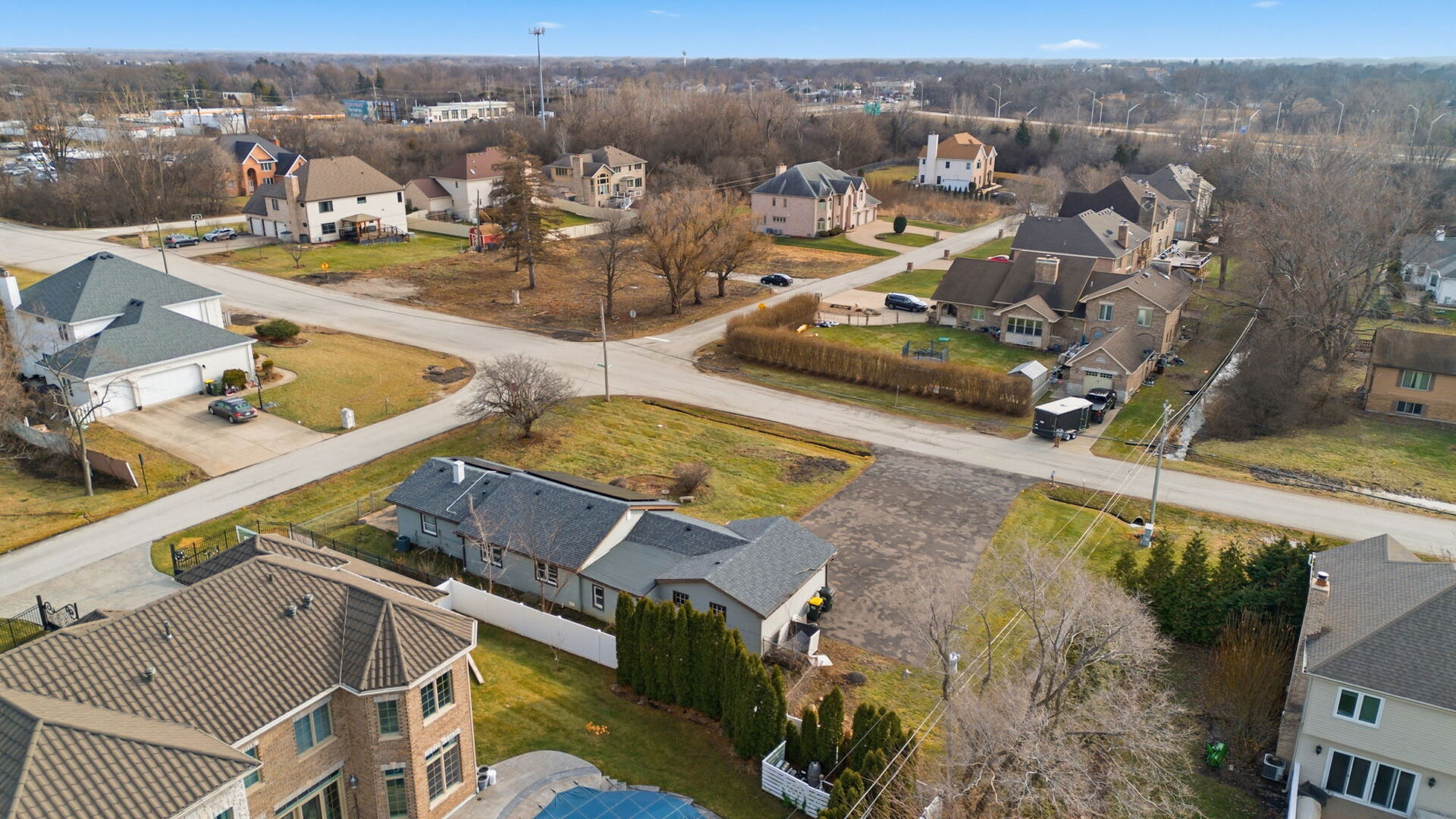 100 Pratt Boulevard Roselle IL 60172