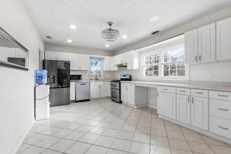 100 Pratt Boulevard Roselle IL 60172