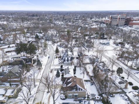 661 Willow Road Naperville IL 60540