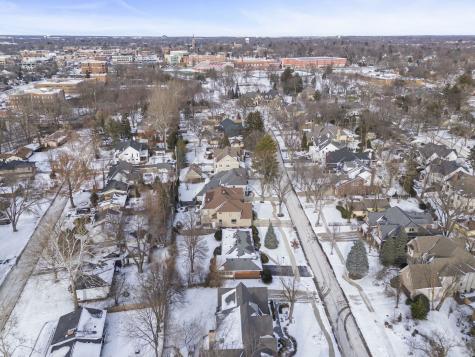 661 Willow Road Naperville IL 60540