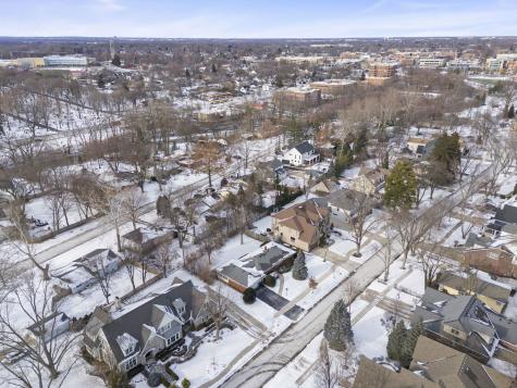 661 Willow Road Naperville IL 60540