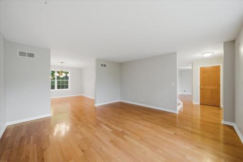 473 Delaware Circle Bolingbrook IL 60440