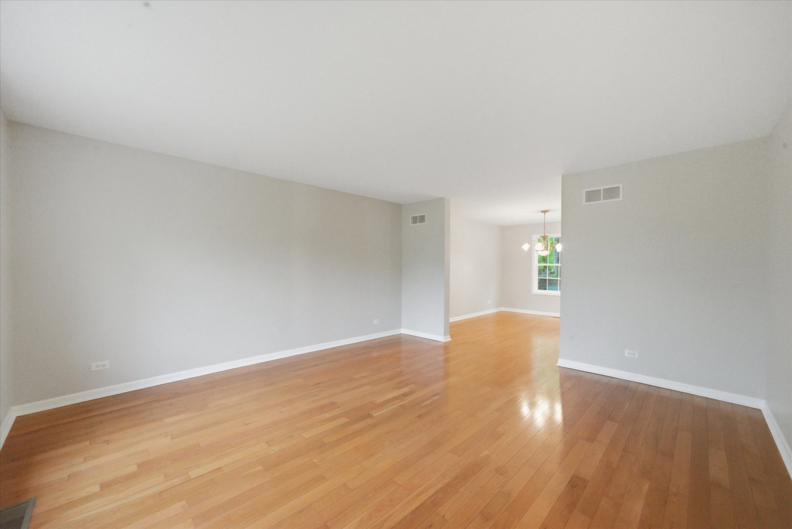 473 Delaware Circle Bolingbrook IL 60440