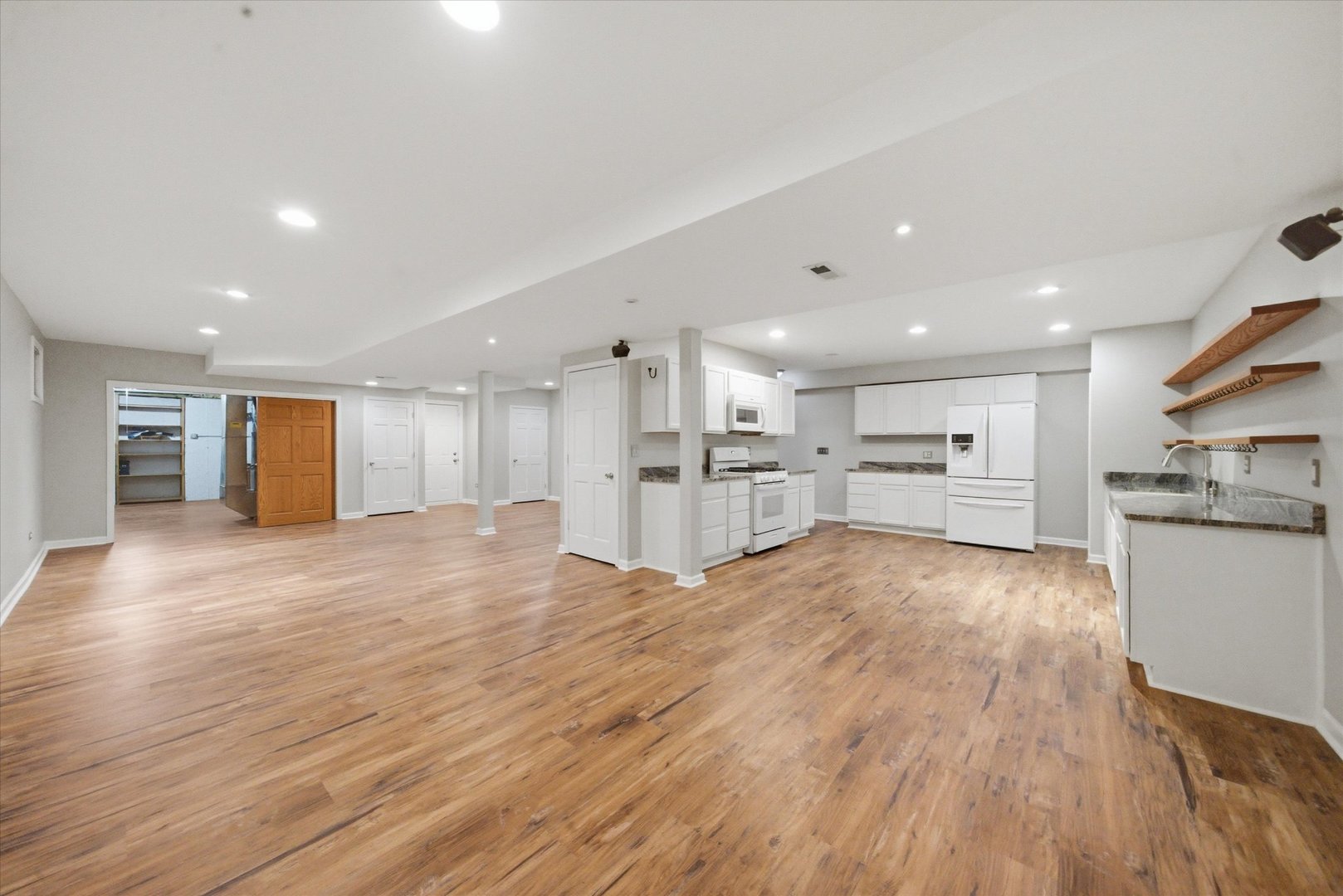 473 Delaware Circle Bolingbrook IL 60440