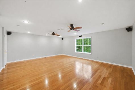 473 Delaware Circle Bolingbrook IL 60440