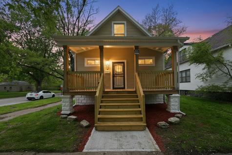 13848 South Wentworth Avenue Riverdale IL 60827