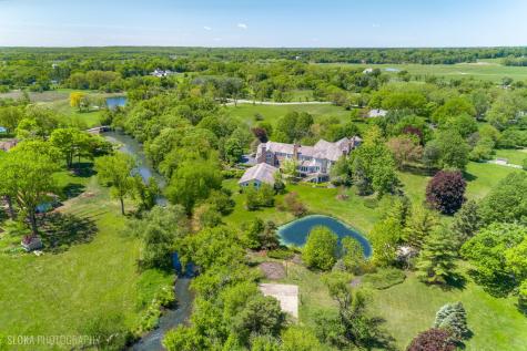 560 Oak Knoll Road Barrington Hills IL 60010