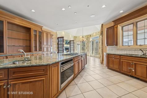 560 Oak Knoll Road Barrington Hills IL 60010