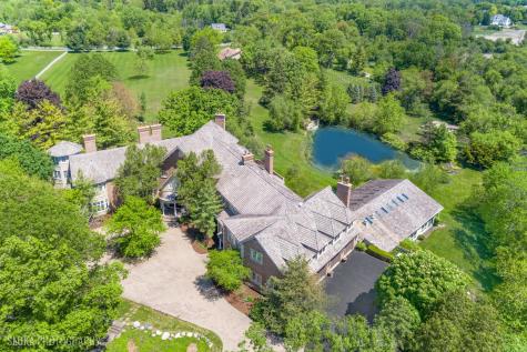 560 Oak Knoll Road Barrington Hills IL 60010