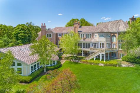 560 Oak Knoll Road Barrington Hills IL 60010