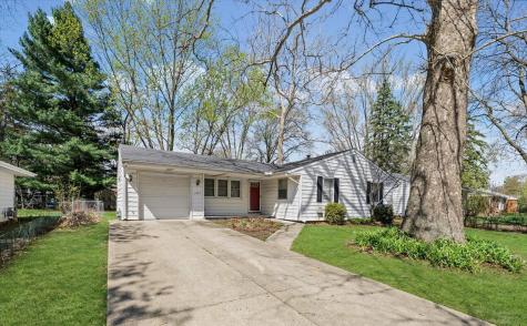 1423 Rose Drive Champaign IL 61821