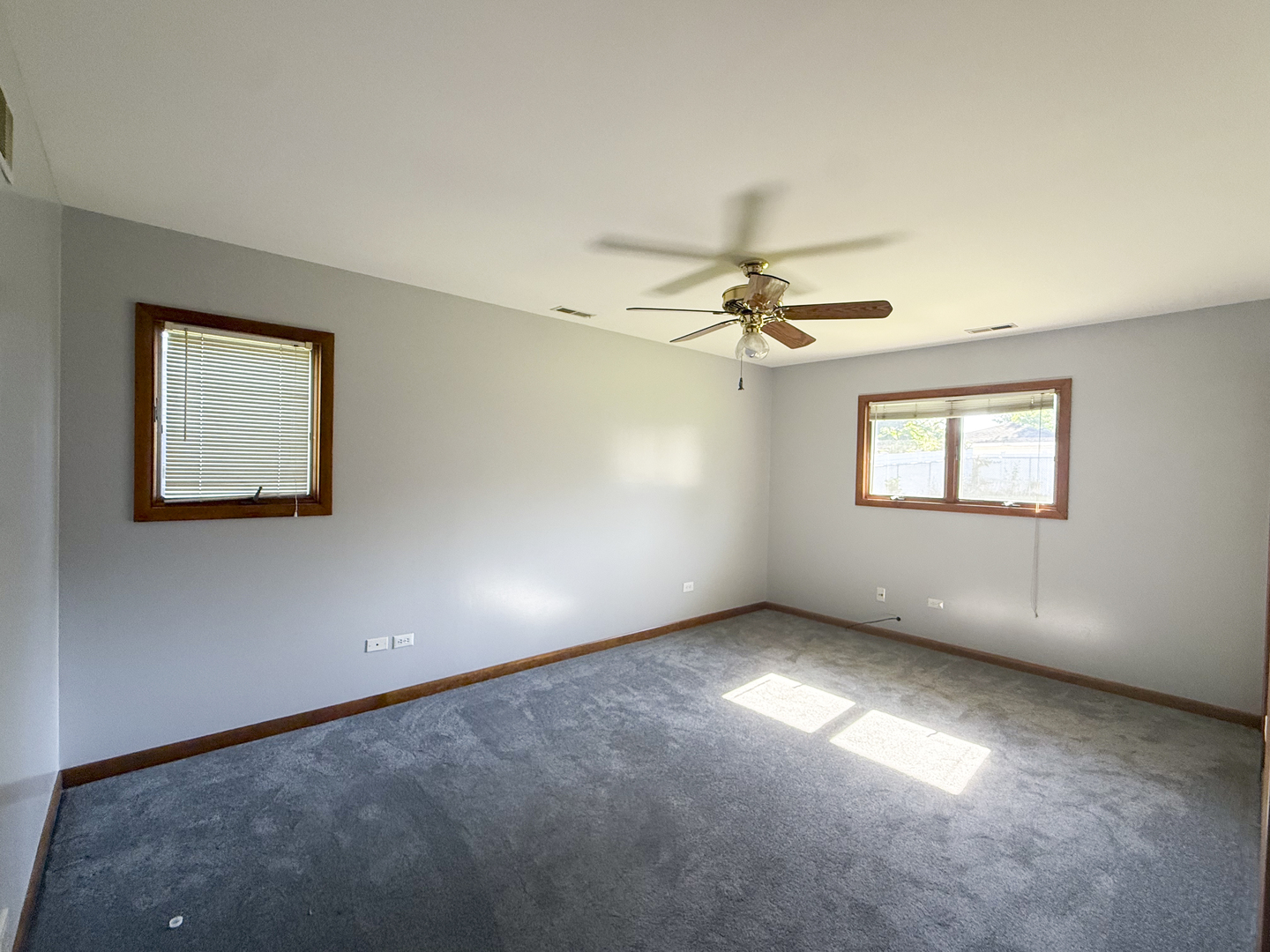 7706 Warwick Avenue Darien IL 60561