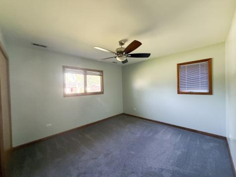 7706 Warwick Avenue Darien IL 60561