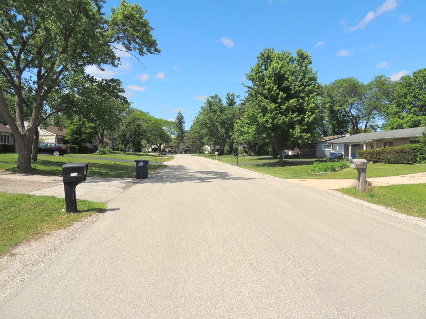 7706 Warwick Avenue Darien IL 60561