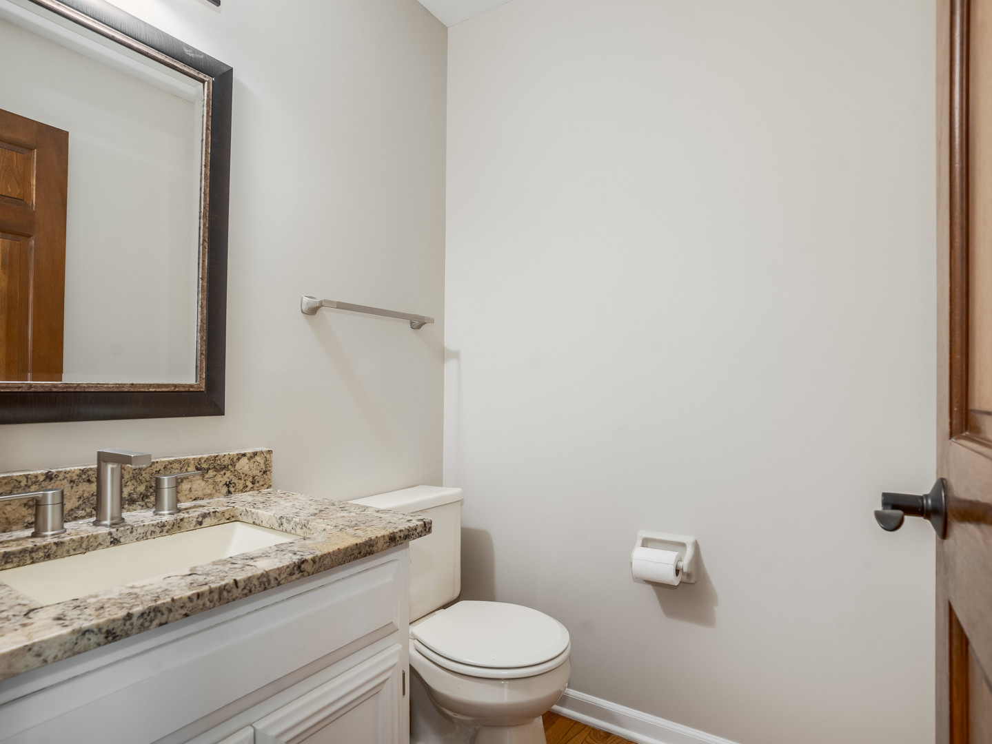 2530 Cheshire Drive Aurora IL 60504