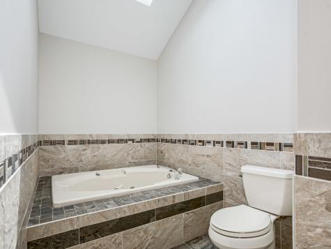 2530 Cheshire Drive Aurora IL 60504