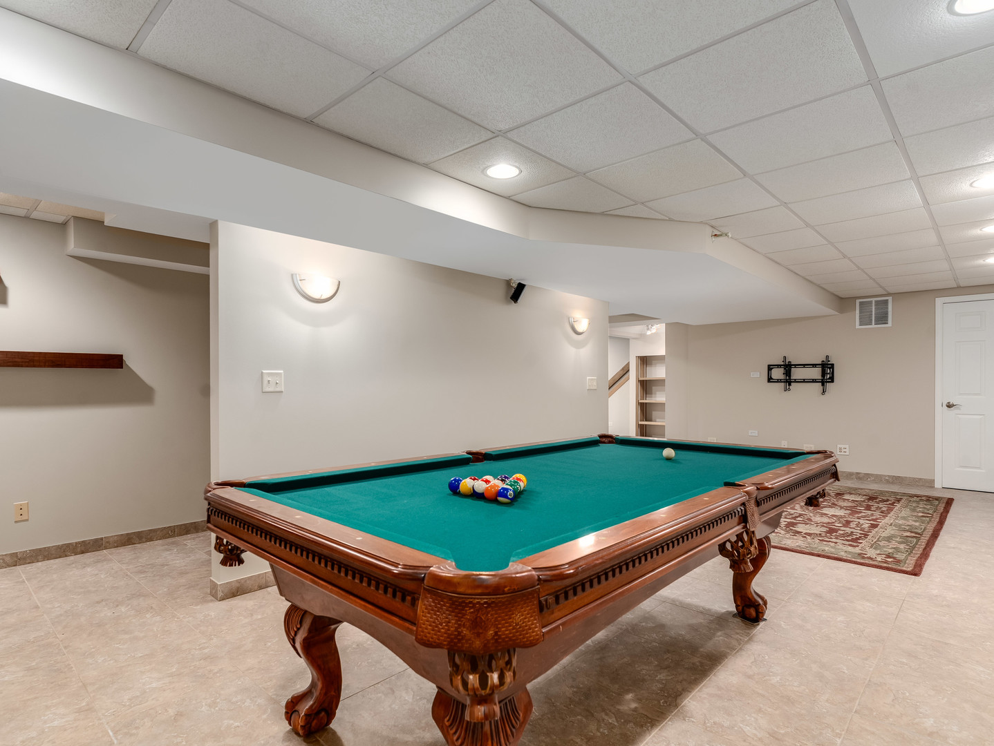 2530 Cheshire Drive Aurora IL 60504