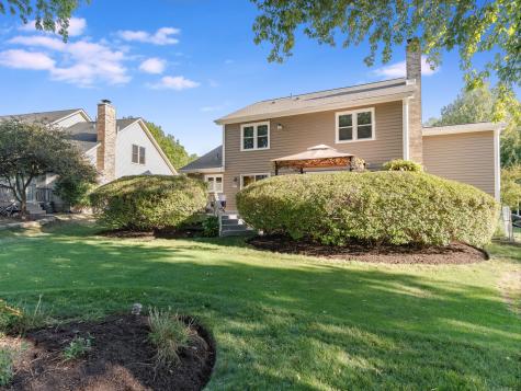 2530 Cheshire Drive Aurora IL 60504