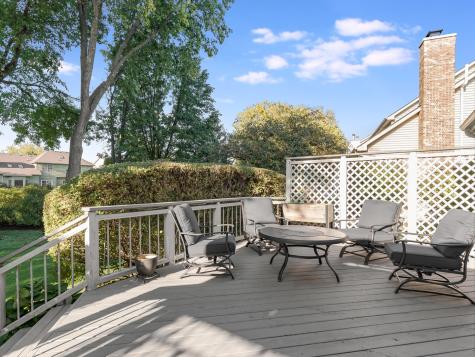 2530 Cheshire Drive Aurora IL 60504