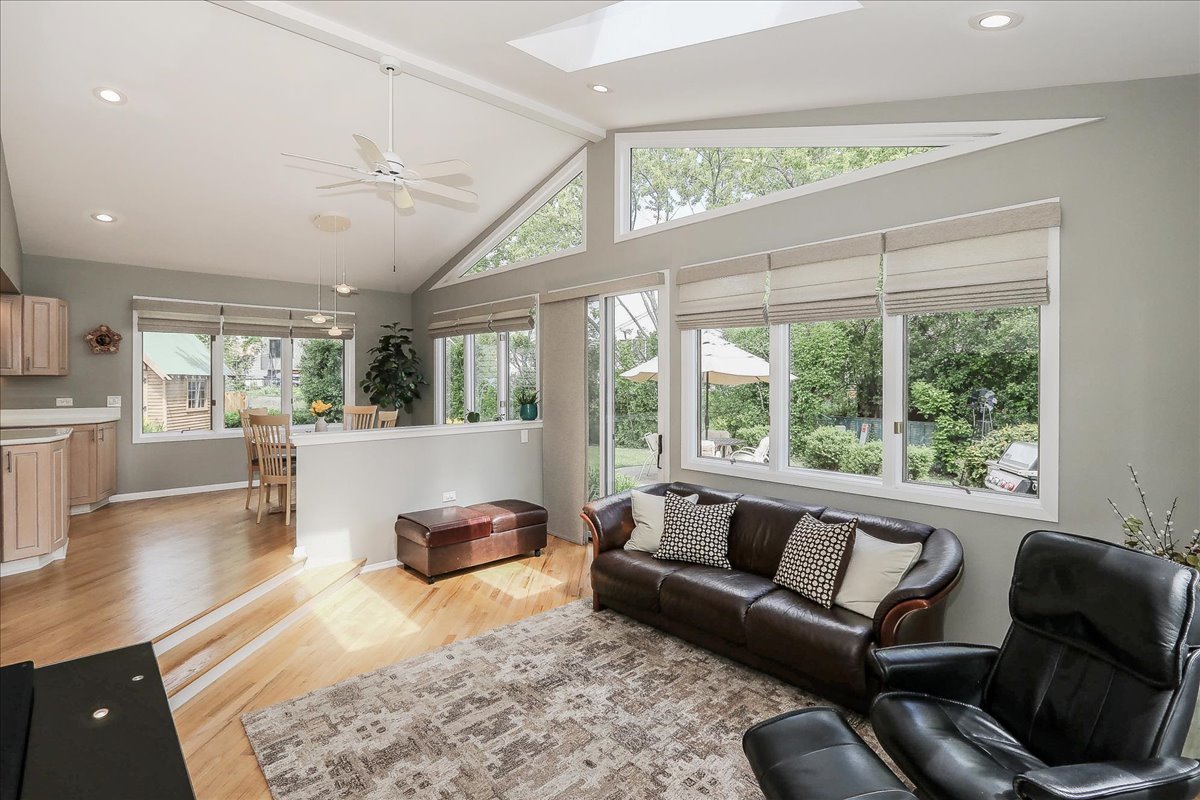 818 Indigo Court Lake Zurich IL 60047