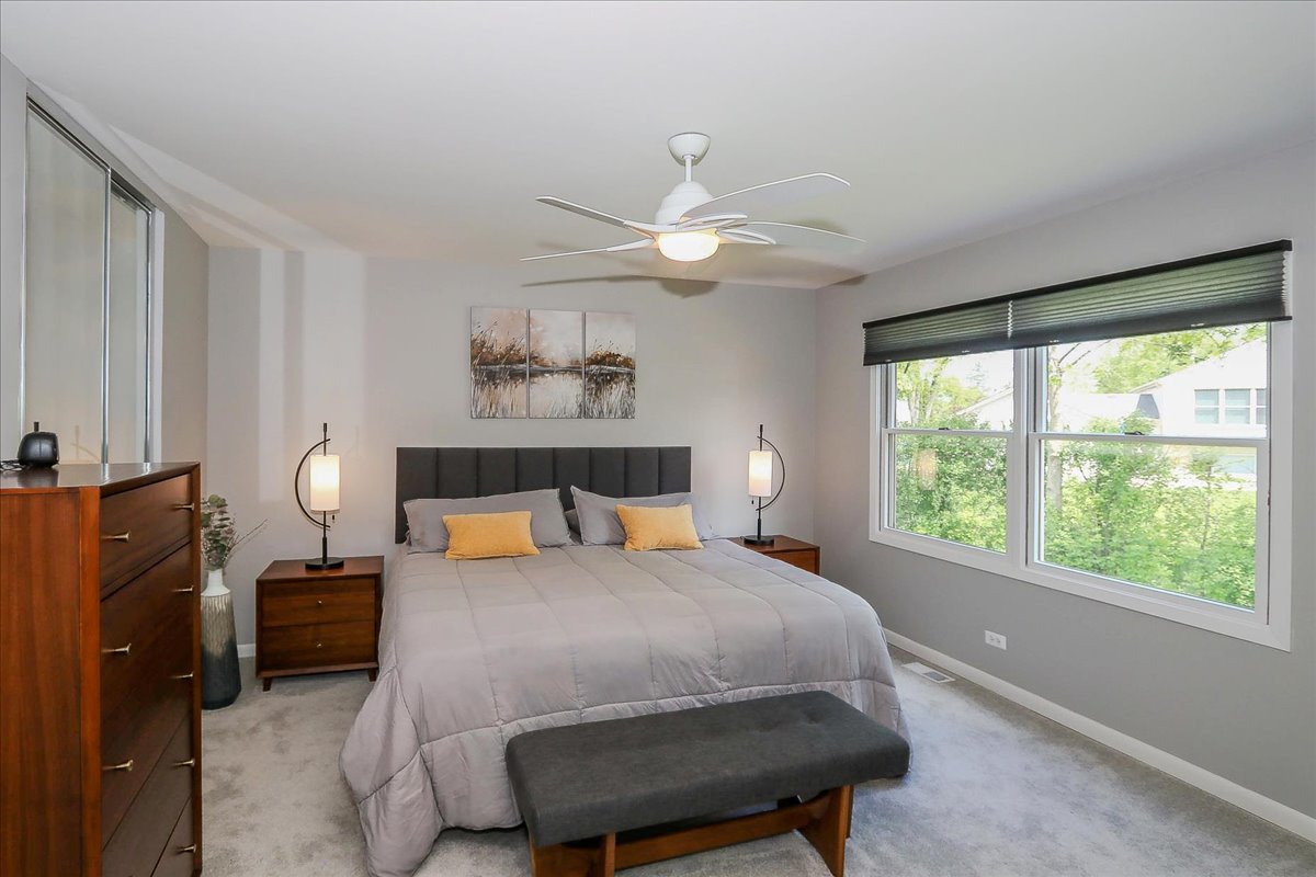 818 Indigo Court Lake Zurich IL 60047