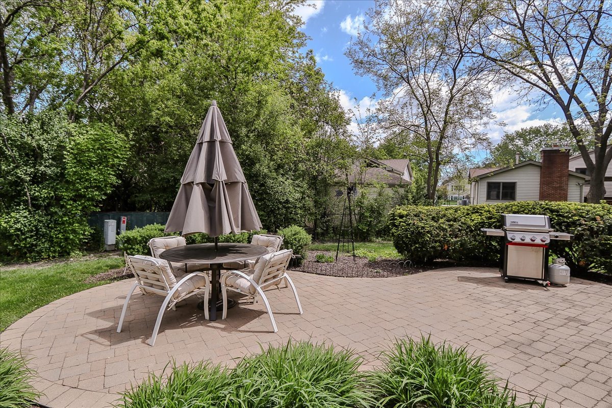 818 Indigo Court Lake Zurich IL 60047