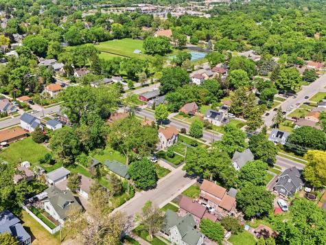 570 Addison Street Elgin IL 60120