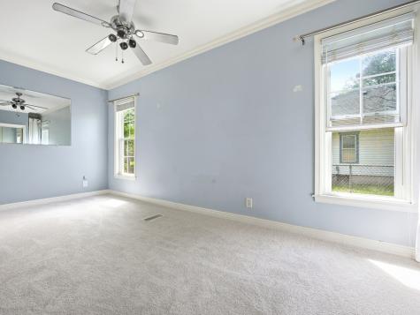 570 Addison Street Elgin IL 60120