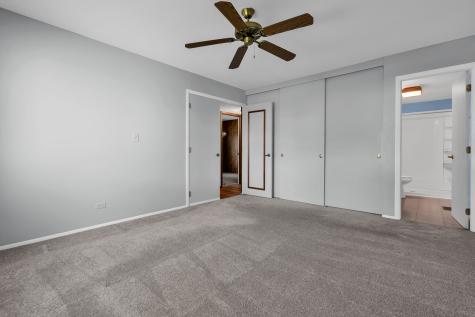 1272 Arlington Drive W Hanover Park IL 60133