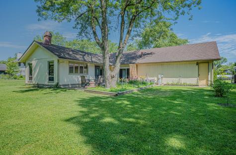 1272 Arlington Drive W Hanover Park IL 60133
