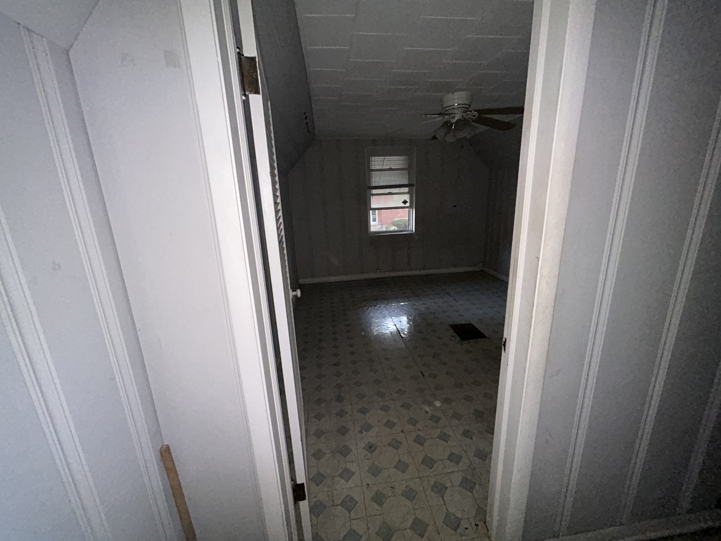 9034 South Harper Avenue Chicago IL 60619