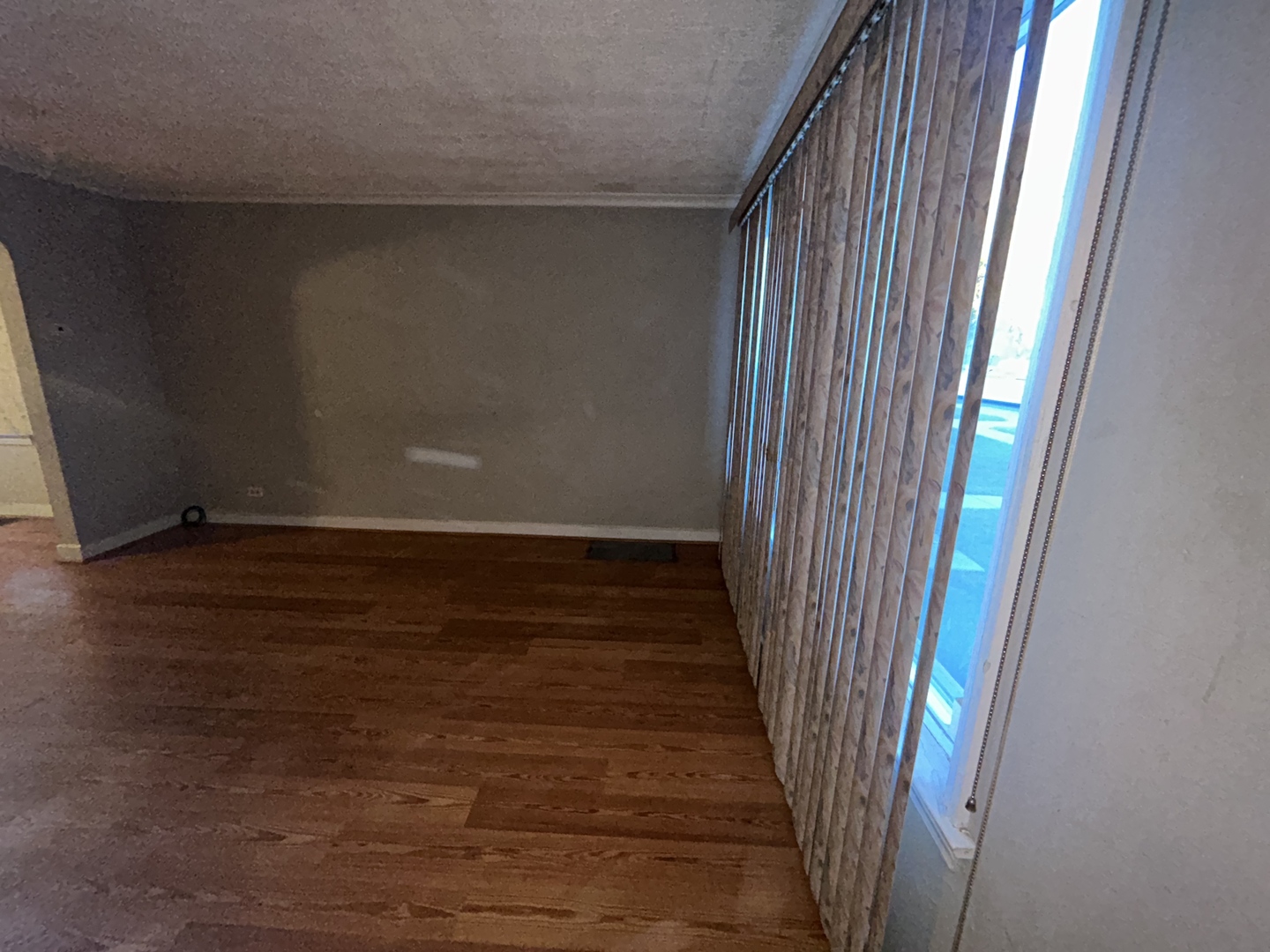 9034 South Harper Avenue Chicago IL 60619