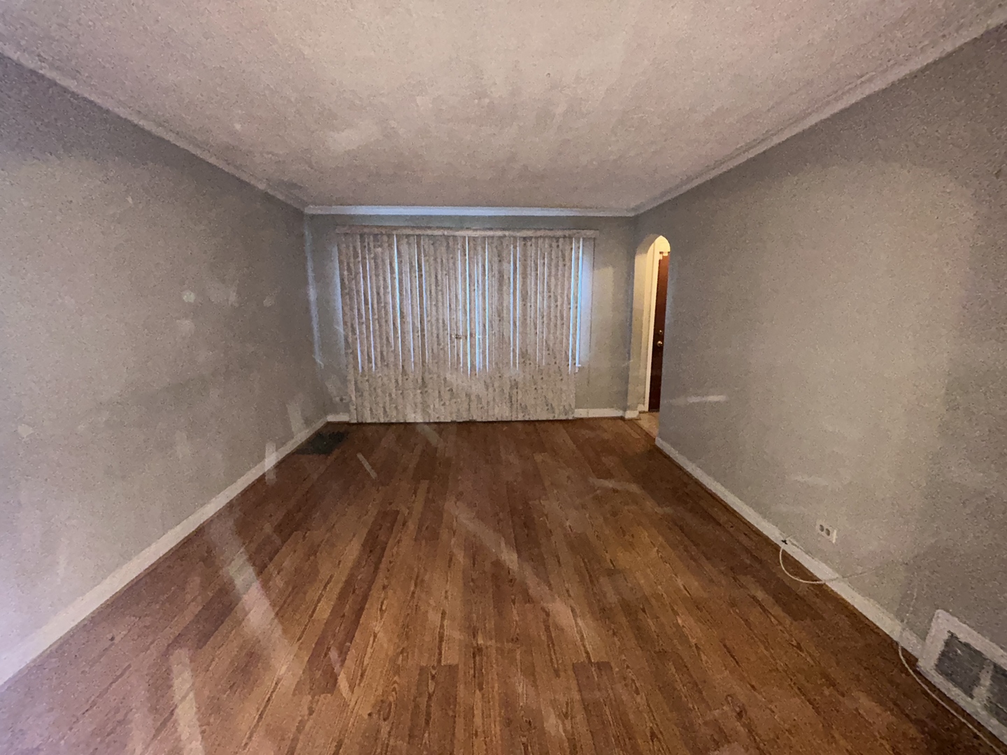 9034 South Harper Avenue Chicago IL 60619