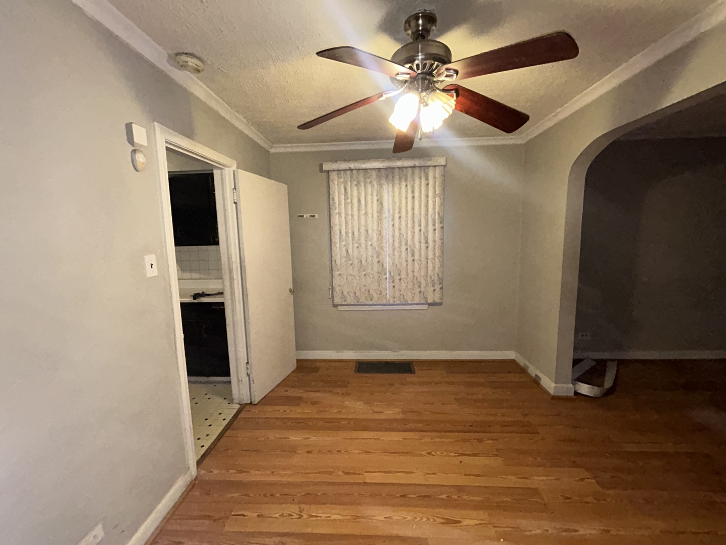 9034 South Harper Avenue Chicago IL 60619