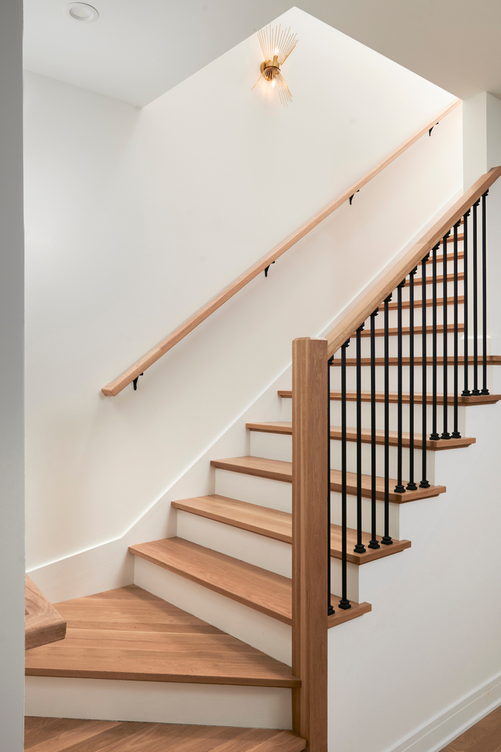 3140 North Leavitt Street Chicago IL 60618