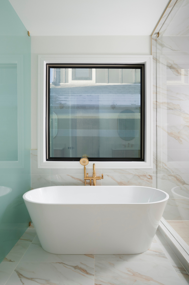 3140 North Leavitt Street Chicago IL 60618