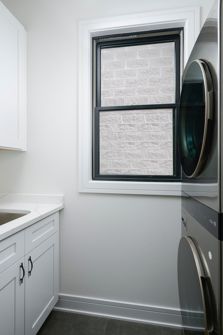 3140 North Leavitt Street Chicago IL 60618