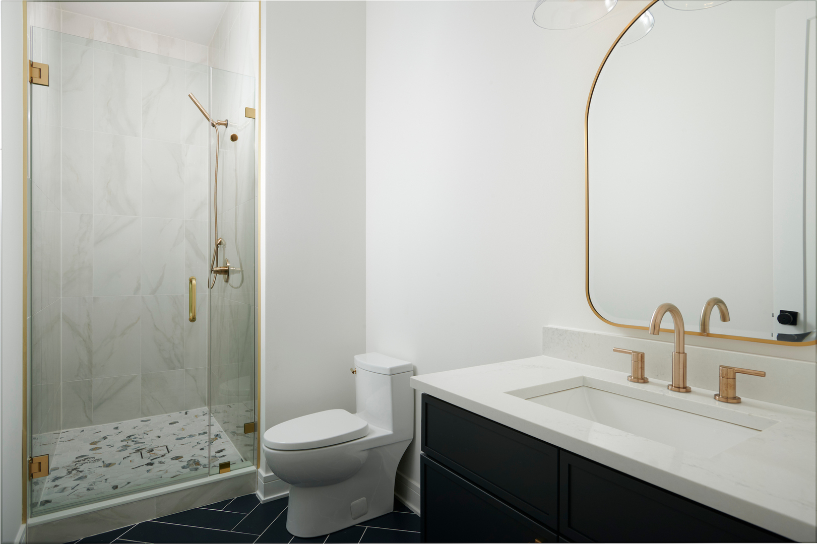 3140 North Leavitt Street Chicago IL 60618