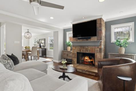 730 South Highland Avenue Arlington Heights IL 60005