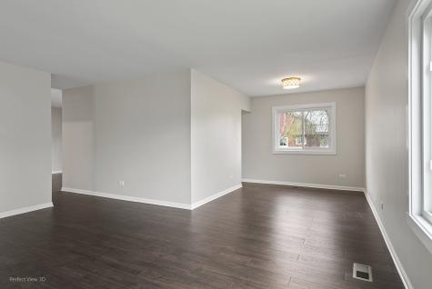 6855 Dove Avenue Woodridge IL 60517