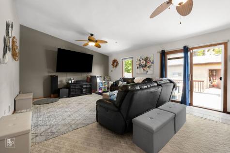 5849 West 90th Street Oak Lawn IL 60453