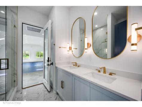 1851 Oakwood Road Northbrook IL 60062