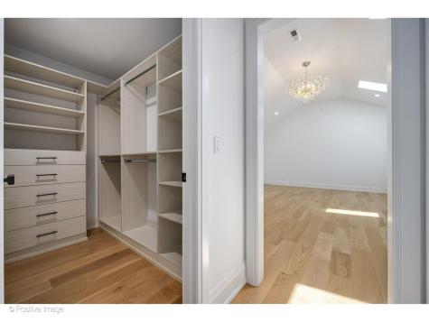 1851 Oakwood Road Northbrook IL 60062