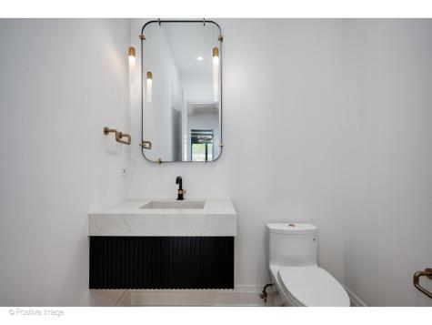1851 Oakwood Road Northbrook IL 60062